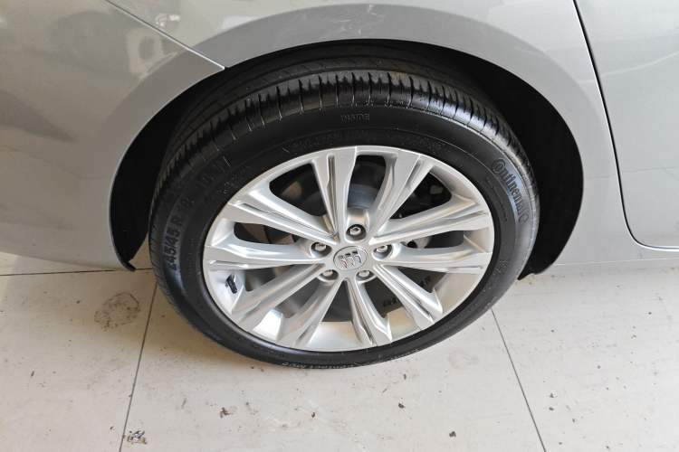Used Buick Regal 2024 28T Luxury Edition Exterior 2