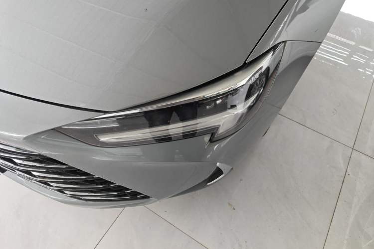 Used Buick Regal 2024 25T Deluxe Edition Left Front Headlight