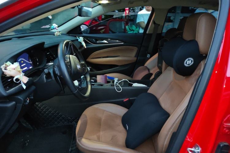 Used Buick Regal 2024 28T Luxury Edition Left Front Seat