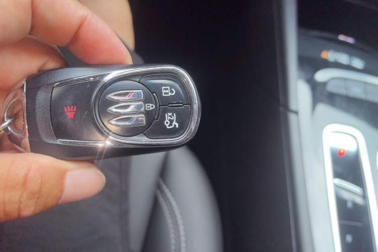 Used Buick Regal 2024 25T Deluxe Edition Vehicle Key