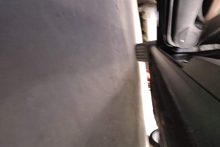 Used Buick Regal 2024 28T Luxury Edition Left Side Sill