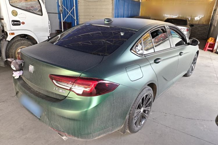 Used Buick Regal 2024 28T Luxury Edition Rear Right 45 Deg