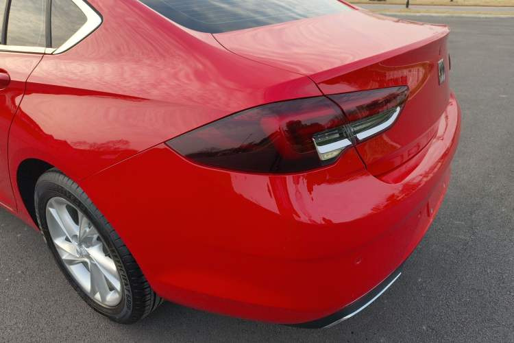 Used Buick Regal 2024 25T Deluxe Edition Exterior 3