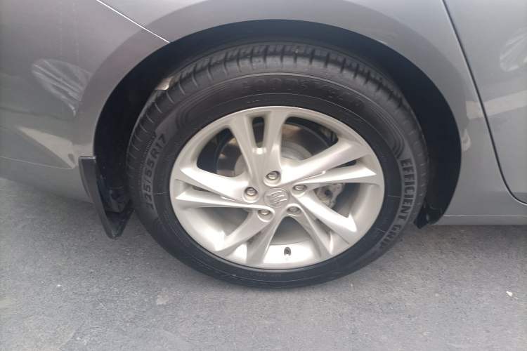 Used Buick Regal 2024 25T Deluxe Edition Exterior 5