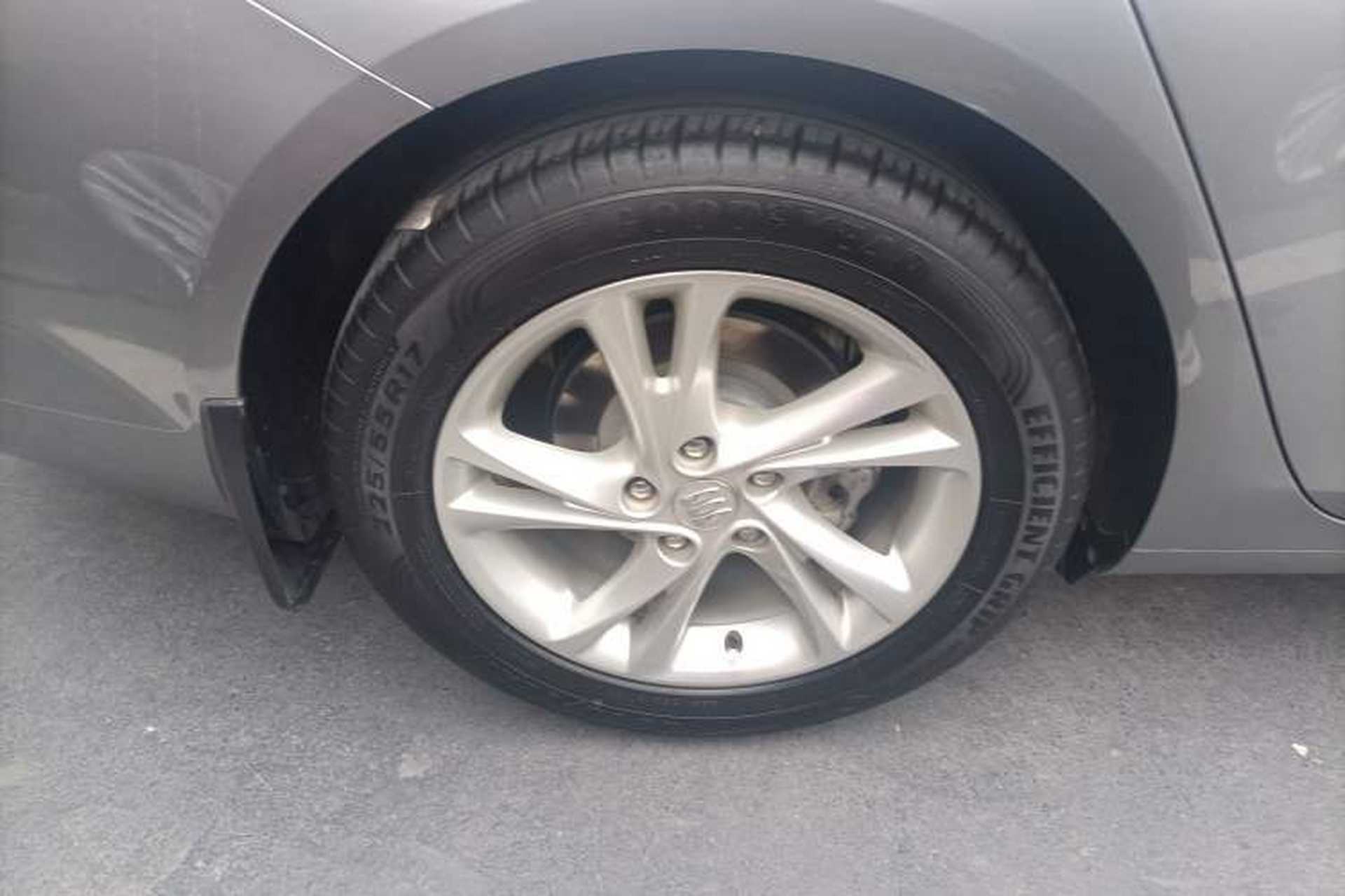 Used Buick Regal 2024 25T Deluxe Edition Exterior 5