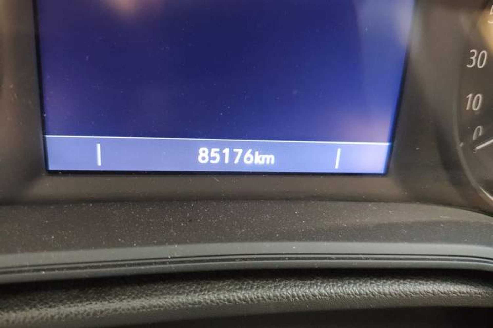 Used Buick Regal 2024 25T Deluxe Edition Odometer Close Up