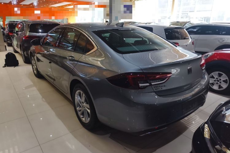 Used Buick Regal 2024 25T Deluxe Edition Rear Left 45 Deg