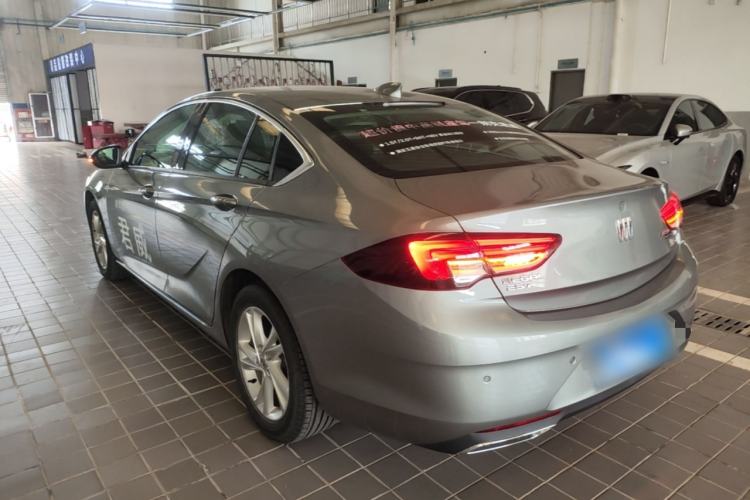 Used Buick Regal 2024 25T Deluxe Edition Rear Left 45 Deg
