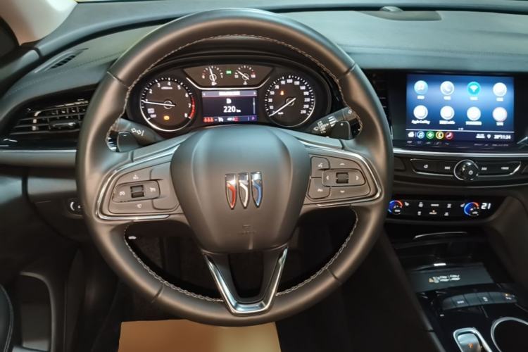 Used Buick Regal 2024 25T Deluxe Edition Steering Wheel