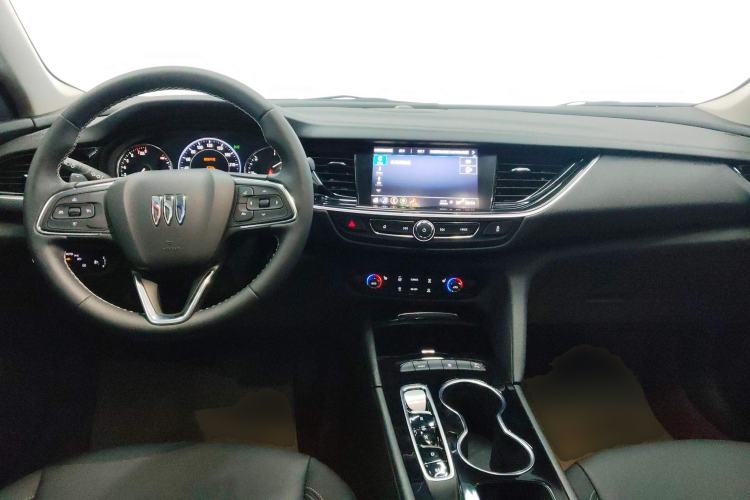 Used Buick Regal 2024 28T Luxury Edition Center Console