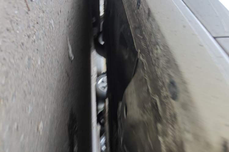 Used Buick Regal 2024 28T Luxury Edition Chassis Front Right