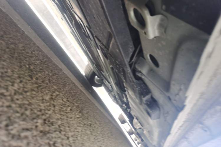 Used Buick Regal 2024 25T Deluxe Edition Chassis Rear Right