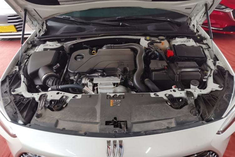 Used Buick Regal 2024 Revised 25T Ultra-Comfort Edition Engine Bay