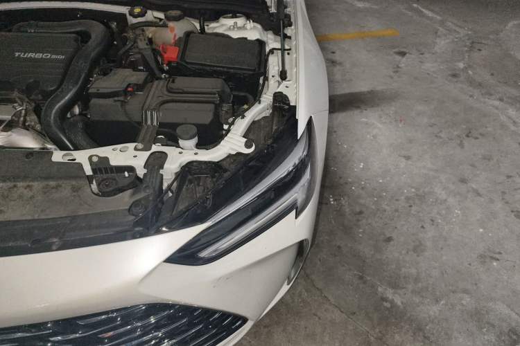 Used Buick Regal 2024 Revised 25T Ultra-Comfort Edition Engine Bay Left