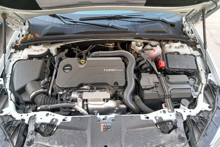 Used Buick Regal 2024 Revised 25T Ultra-Comfort Edition Engine Bay
