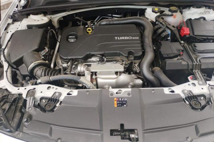 Used Buick Regal 2024 Revised 25T Ultra-Comfort Edition Engine Bay
