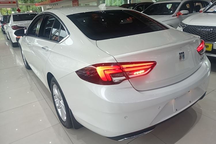 Used Buick Regal 2024 25T Deluxe Edition Exterior 2