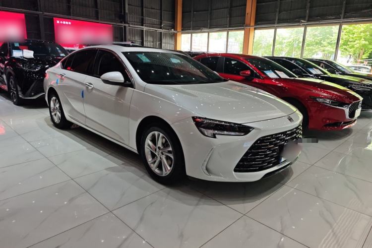Used Buick Regal 2024 25T Deluxe Edition Exterior 2