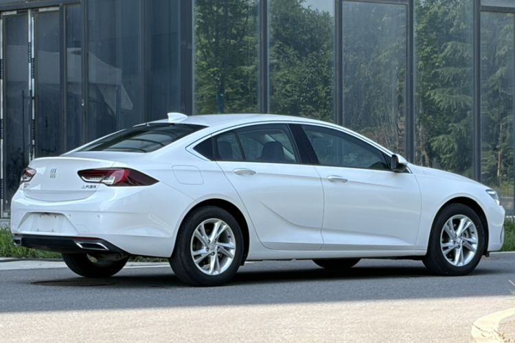 Used Buick Regal 2024 Revised 25T Ultra-Comfort Edition Exterior 3