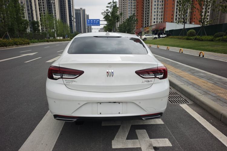 Used Buick Regal 2024 25T Deluxe Edition Exterior 7