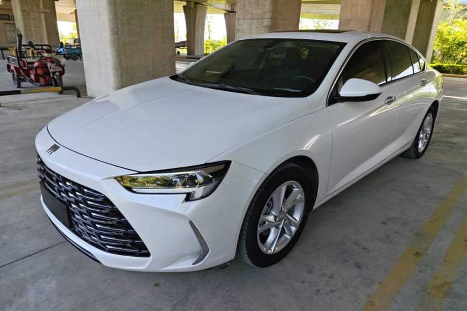 Used Buick Regal 2024 25T Deluxe Edition Front Left 45 Deg