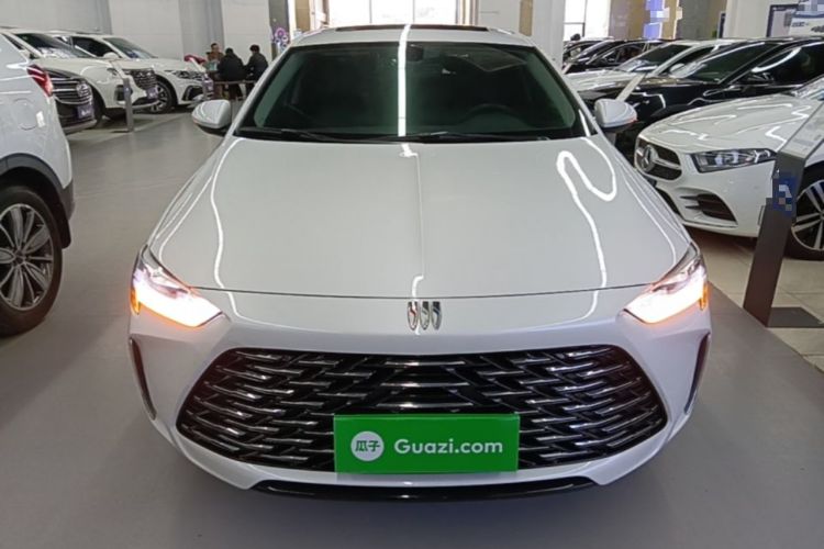 Used Buick Regal 2024 25T Deluxe Edition Front