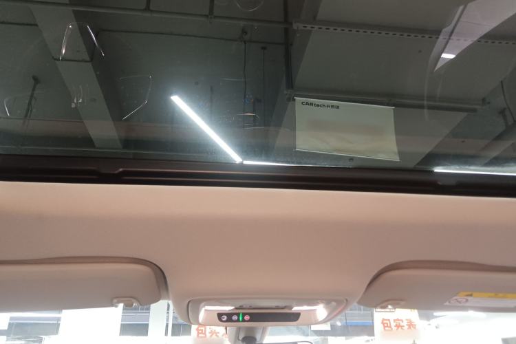 Used Buick Regal 2024 25T Deluxe Edition Headliner