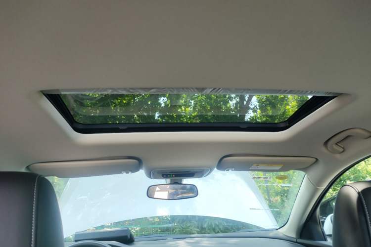 Used Buick Regal 2024 Revised 25T Ultra-Comfort Edition Headliner