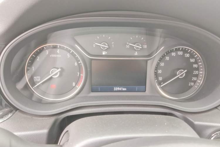 Used Buick Regal 2024 25T Deluxe Edition Instrument Cluster