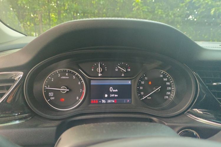 Used Buick Regal 2024 25T Deluxe Edition Instrument Cluster