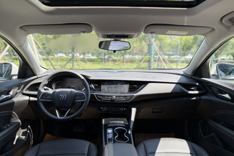Used Buick Regal 2024 Revised 25T Ultra-Comfort Edition Interior 1
