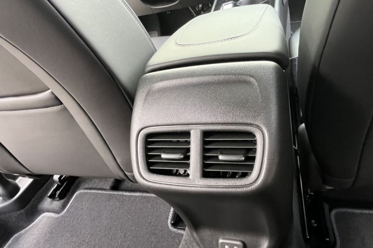 Used Buick Regal 2024 Revised 25T Ultra-Comfort Edition Interior 4