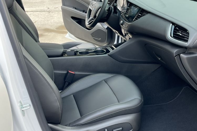 Used Buick Regal 2024 Revised 25T Ultra-Comfort Edition Interior 7