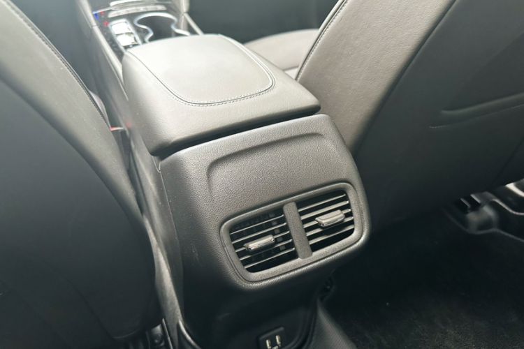 Used Buick Regal 2024 Revised 25T Ultra-Comfort Edition Interior 7