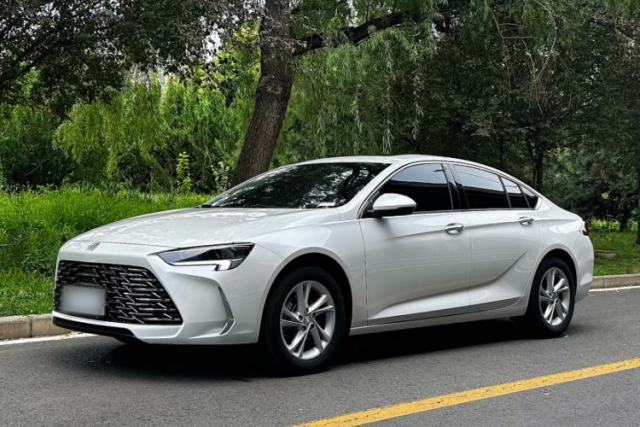 Ojetý Buick Regal 2024 Revised 25T Ultra-Comfort Edition
