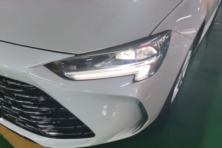 Used Buick Regal 2024 25T Deluxe Edition Left Front Headlight