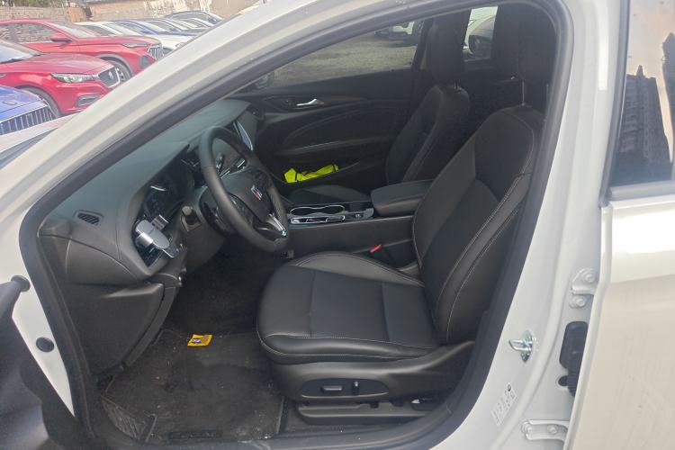 Used Buick Regal 2024 Revised 25T Ultra-Comfort Edition Left Front Seat