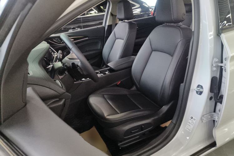 Used Buick Regal 2024 Revised 25T Ultra-Comfort Edition Left Front Seat