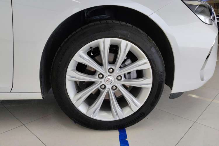 Used Buick Regal 2024 28T Luxury Edition Left Rear Wheel Hub