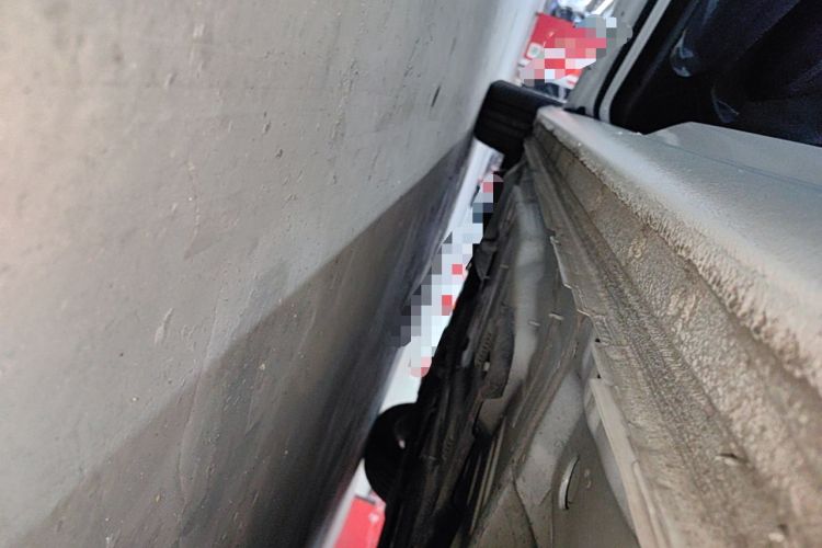 Used Buick Regal 2024 25T Deluxe Edition Left Side Sill