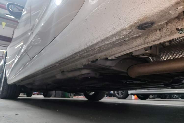 Used Buick Regal 2024 25T Deluxe Edition Left Side Sill