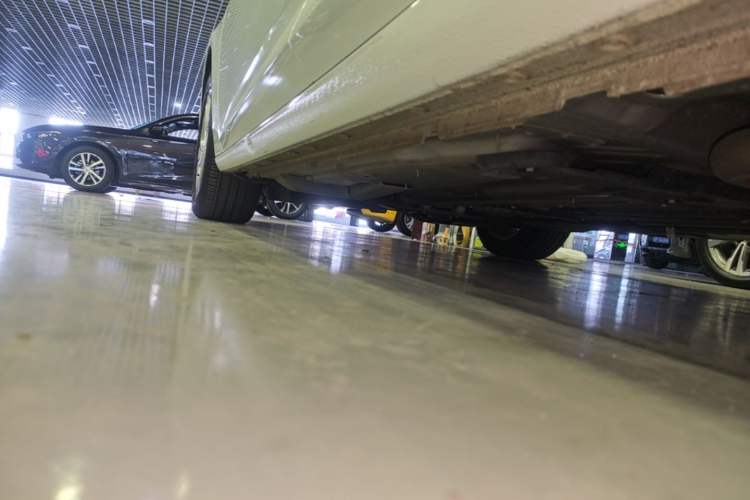 Used Buick Regal 2024 Revised 25T Ultra-Comfort Edition Left Side Sill
