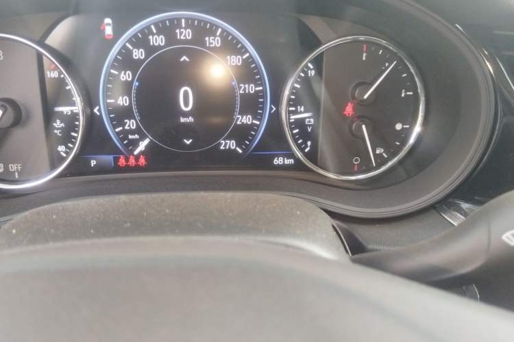 Used Buick Regal 2024 28T Luxury Edition Odometer Close Up