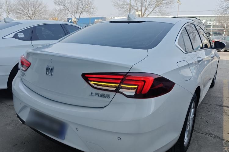 Used Buick Regal 2024 25T Deluxe Edition Rear
