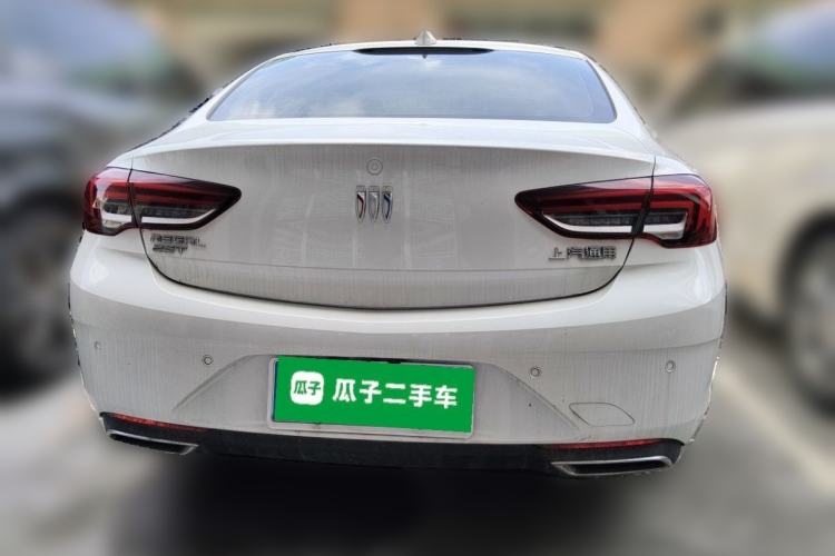 Used Buick Regal 2024 25T Deluxe Edition Rear