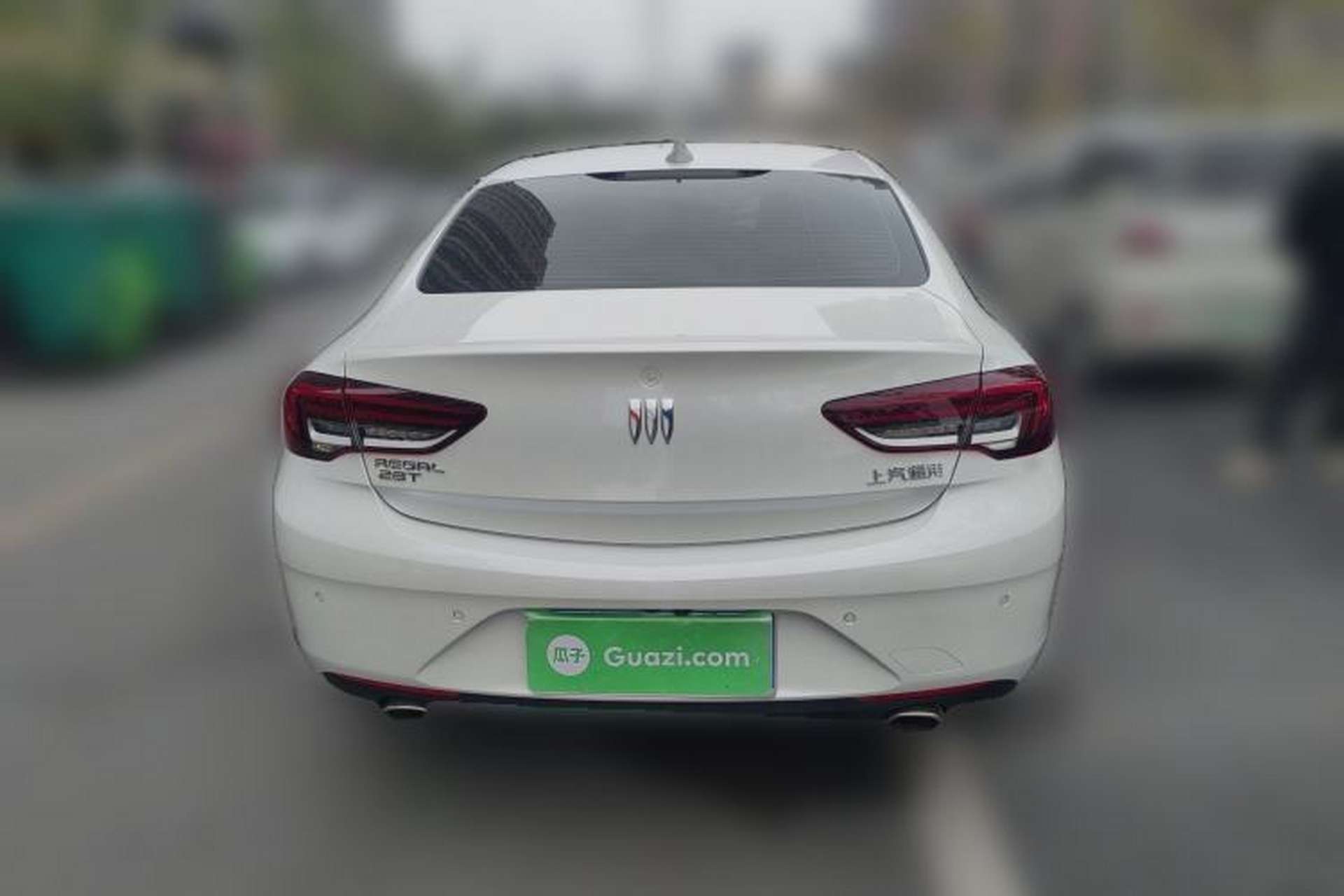 Used Buick Regal 2024 28T Luxury Edition Rear