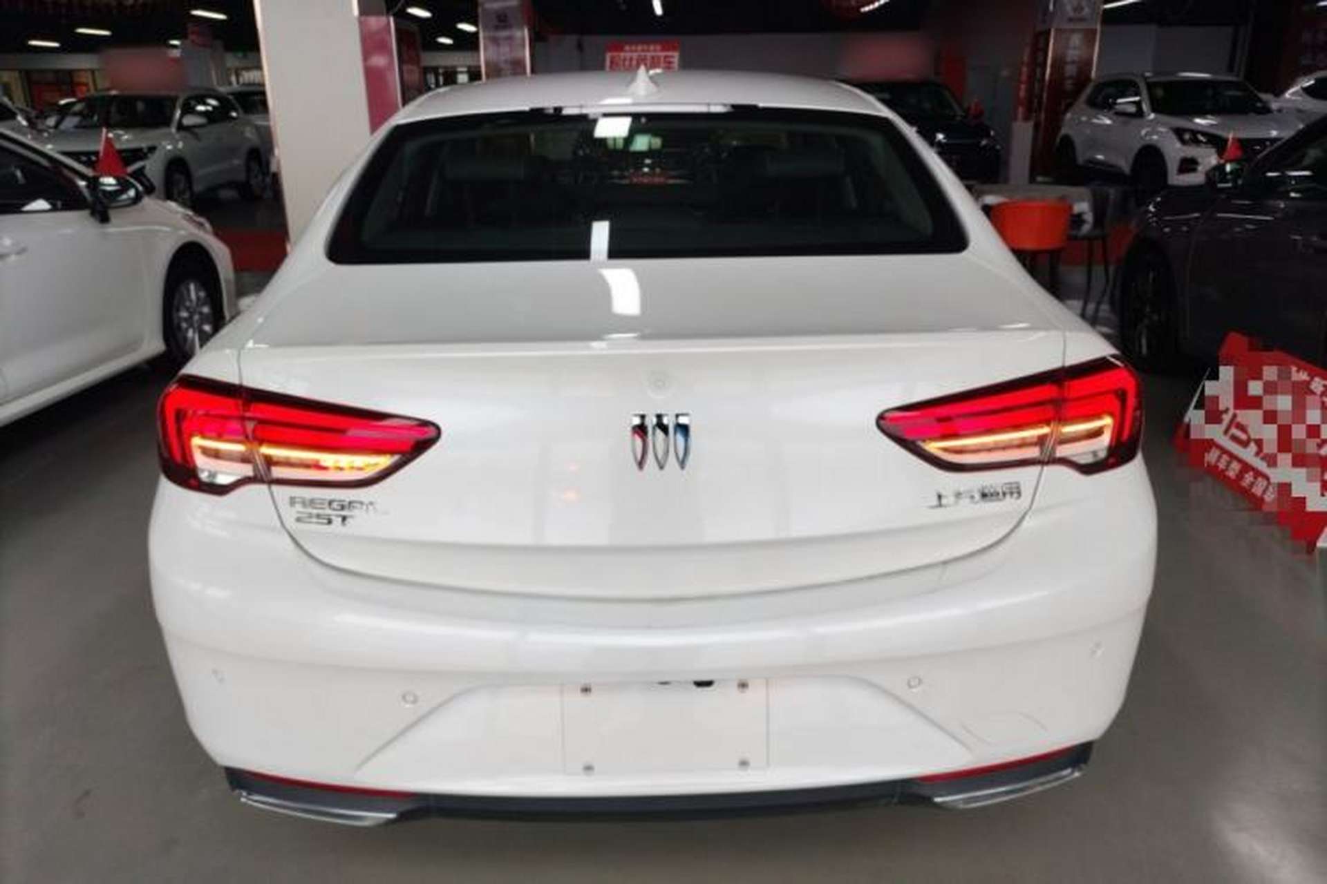Used Buick Regal 2024 25T Deluxe Edition Rear
