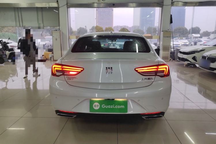 Used Buick Regal 2024 25T Deluxe Edition Rear