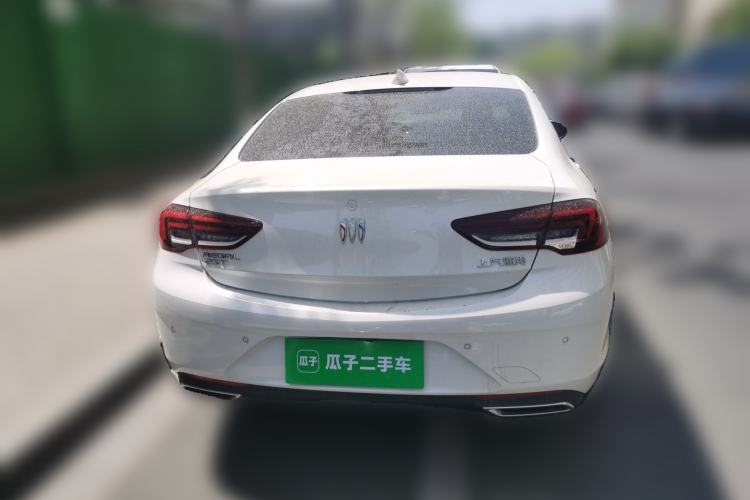 Used Buick Regal 2024 25T Deluxe Edition Rear