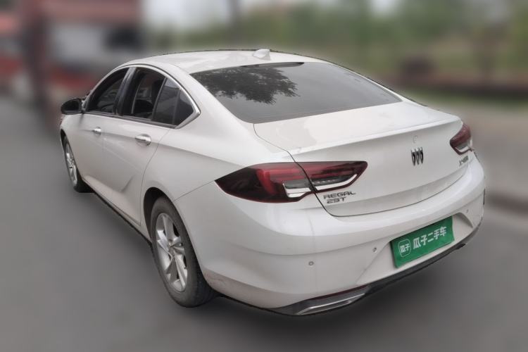 Used Buick Regal 2024 25T Deluxe Edition Rear Left 45 Deg